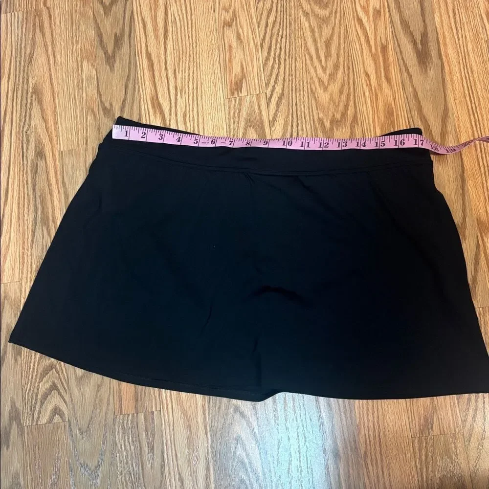 Lands’ End swim mini skirt, black, 16